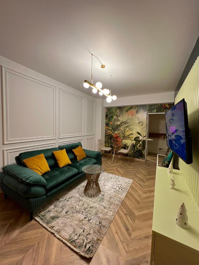 Nivas Apartments-Palace Of Culture Ясси Екстер'єр фото